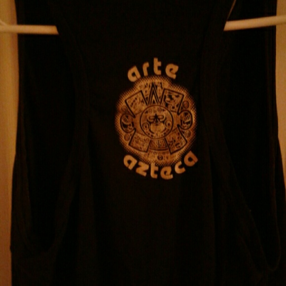 Shirt - Picture 2 of 5